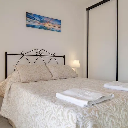 Apartamento Alta Loma With Bbq, Sea Views, Pool, Wifi Sleeps 6 *
